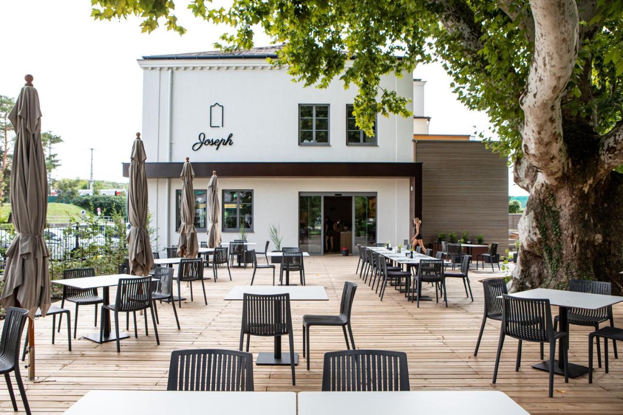 Hotel Restaurant Joseph Bruckneudorf Exterior photo